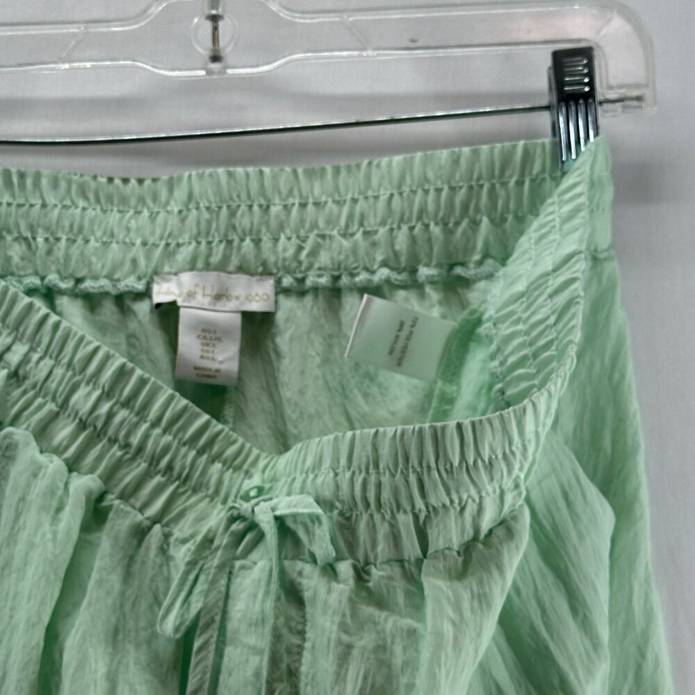 House of Harlow 1960 Crinkle Shorts Women L Drawstring Waist Relaxed Light Green - Picture 11 of 12